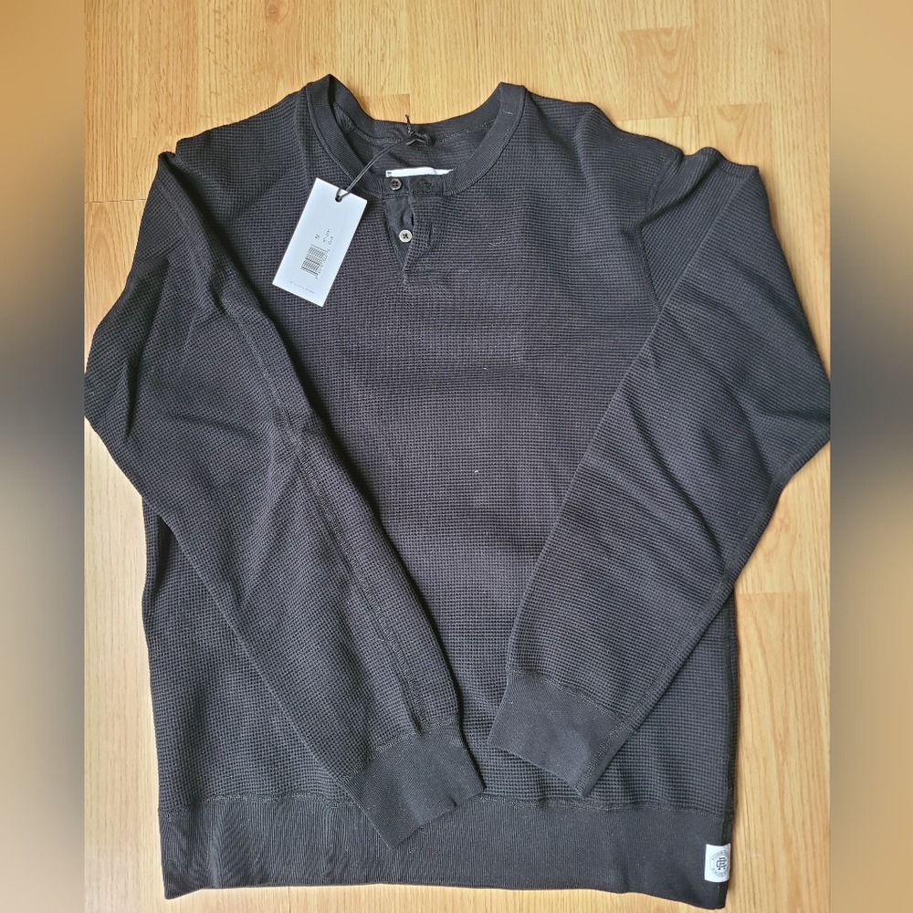 Reigning champ thermal knit size medium BNWT